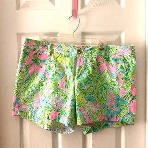 Lilly Pulitzer Callahan short 16